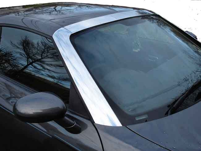 Chrysler Crossfire chrome windscreen surround